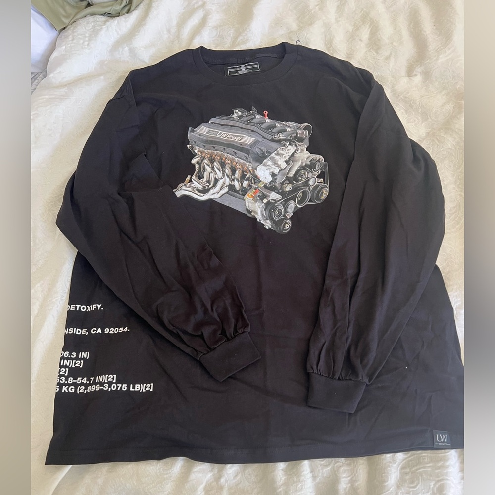 URBN WATER CO. Long Sleeve